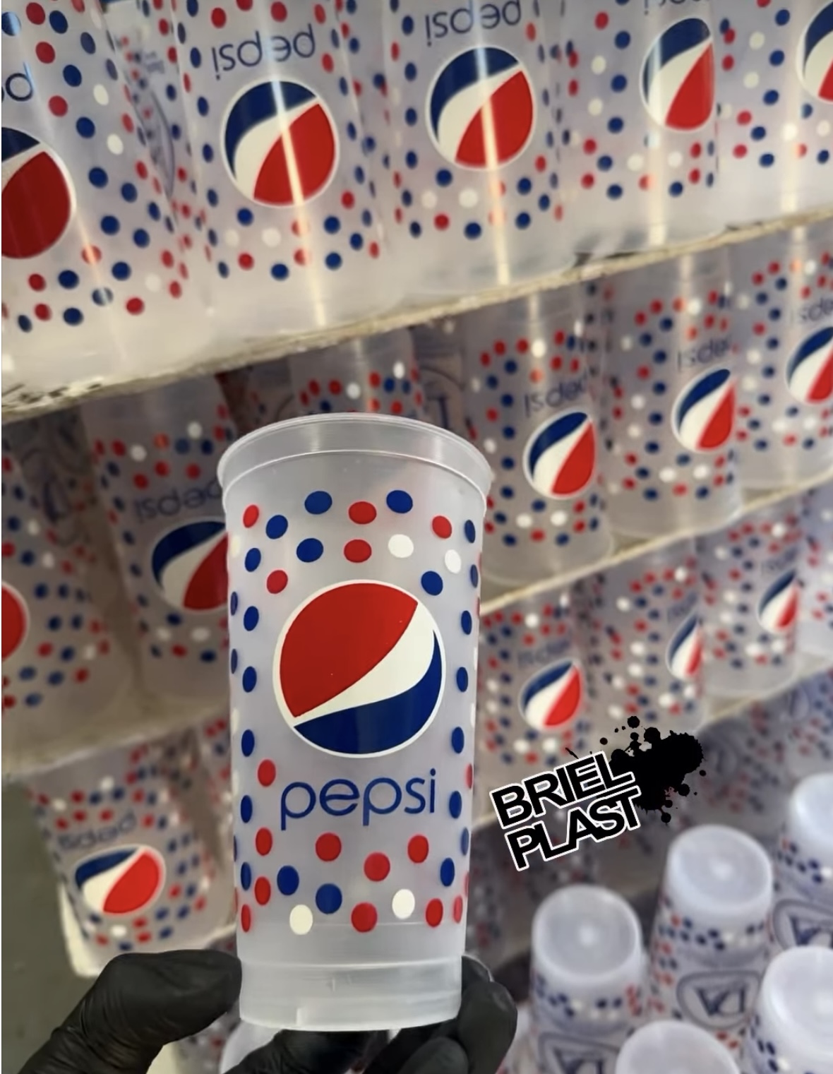 Vasos plásticos Pepsi estampados en serigrafía por Brielplast
